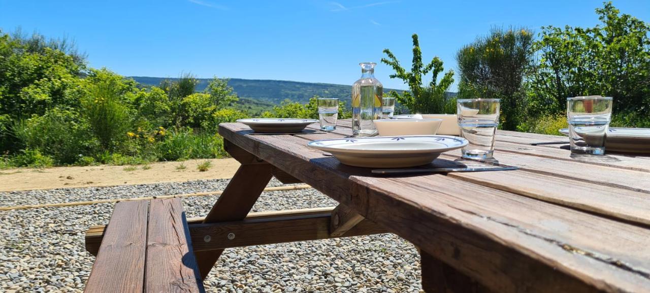 Hebergements Insolites - Detente En Luberon Viens Exterior photo